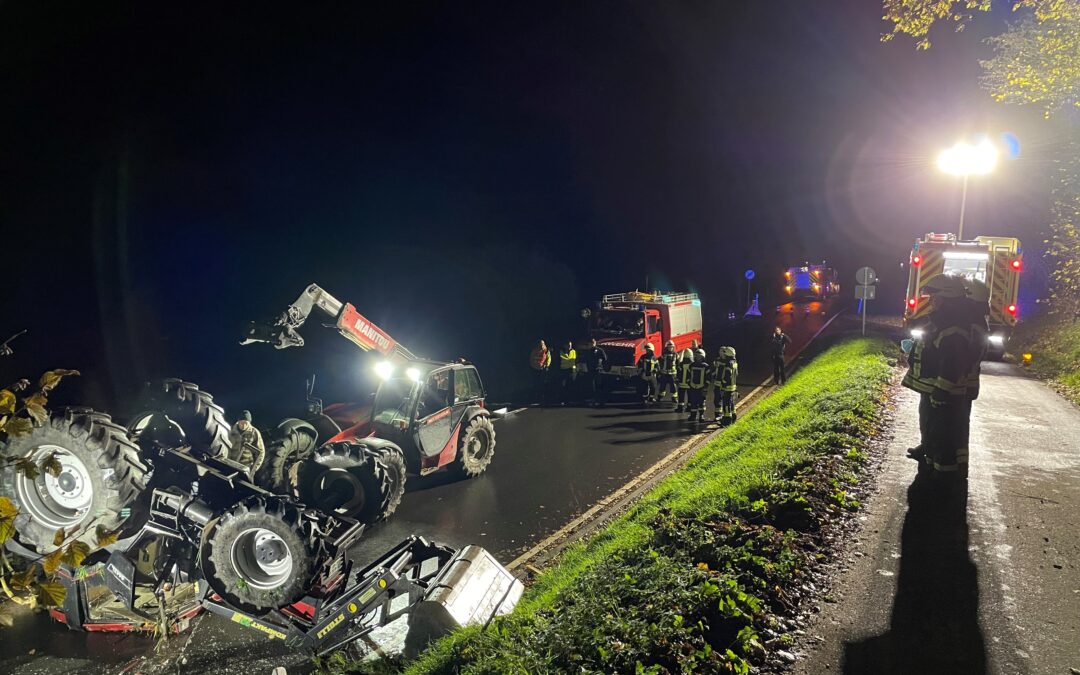 Einsatz 35/2022 Verkehrsunfall mit Traktor